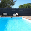 Cloture persienne ajourée piscine