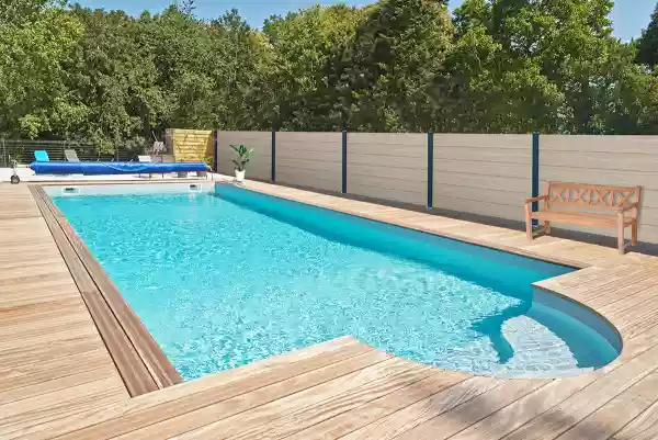 Quelle clôture choisir pour sa piscine ?