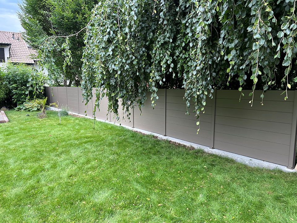 e9e3b318bce3abcb53f23745125c42e87e91f60a